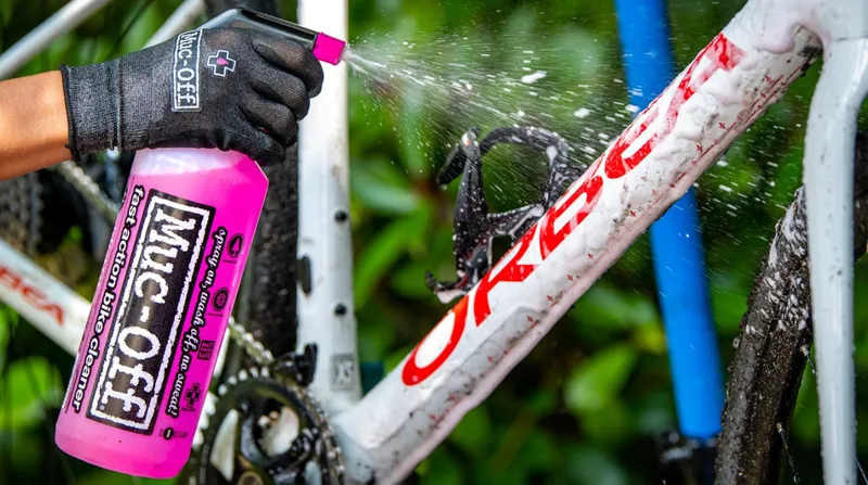 Muc-Off Nano Tech Bike Cleaner 1 Litre-2